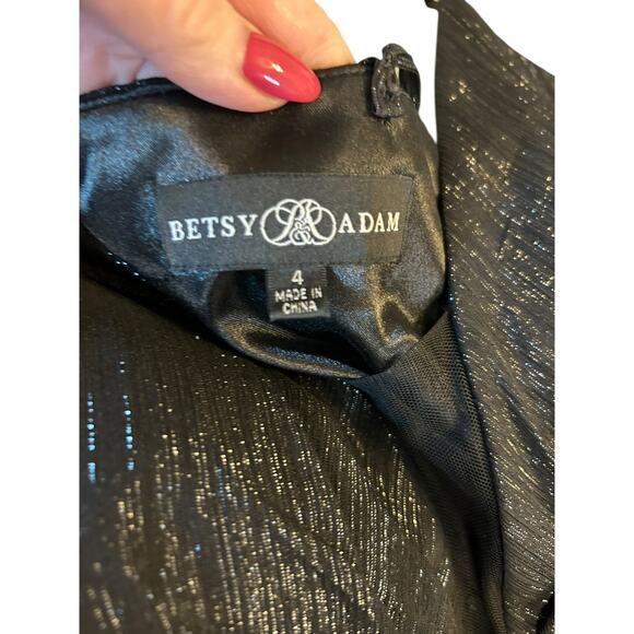Betsy & Adam Black Metallic Gown - Size 4 - Picture 11 of 16